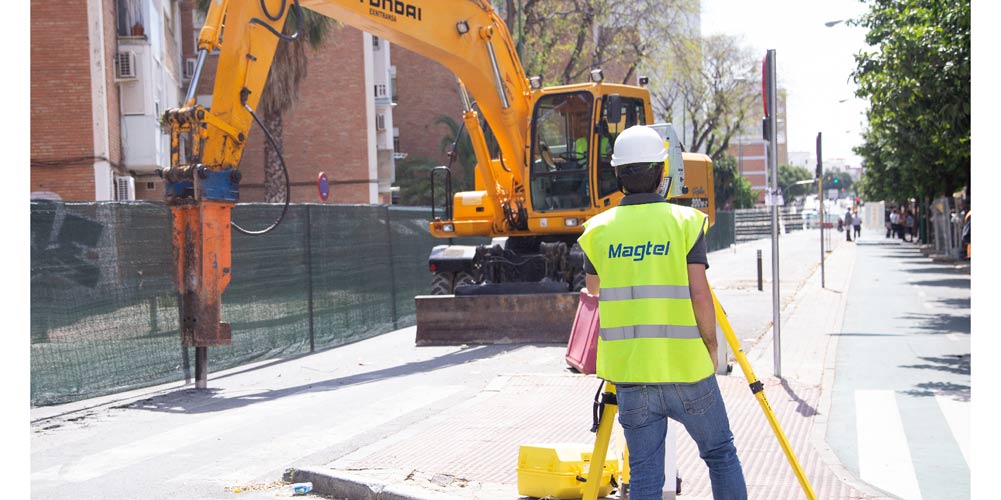 Magtel inicia los trabajos de reforma de la Avenida El Greco para el Ayuntamiento de Sevilla y EMASESA