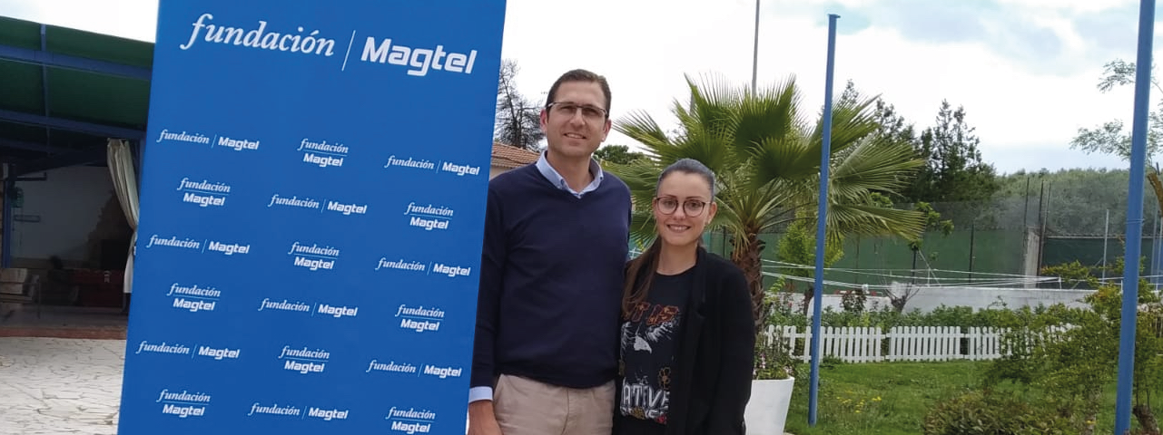 Fundación Magtel imparte talleres de orientación laboral a menores de la Fundación Emet Arco Iris - Magtel
