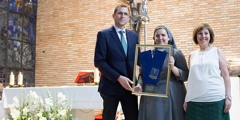 El Centro María Inmaculada concede a Magtel la Beca de Honor por su contribución a la realización de prácticas de su alumnado