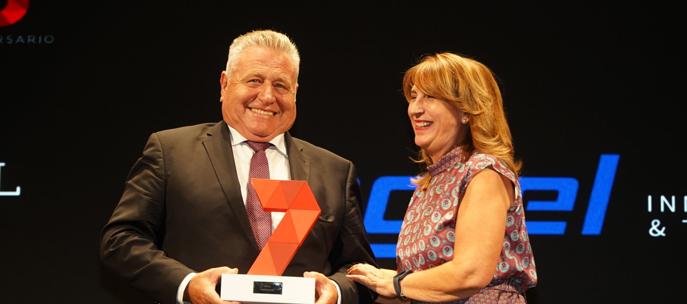 Magtel, reconocida en los premios “Los 7 de La Siete” por su visión de futuro y su contribución al desarrollo de Andalucía