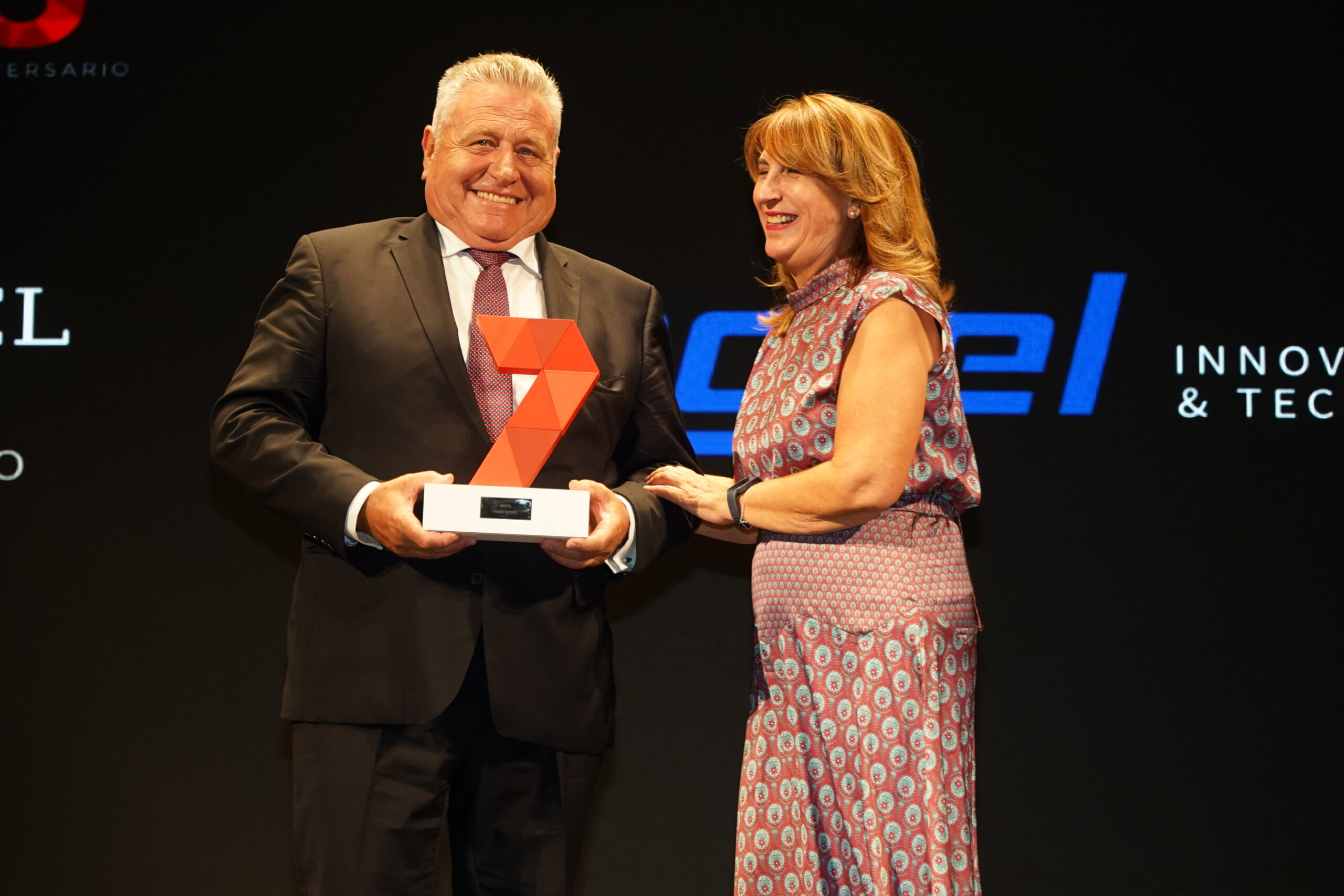 Magtel, reconocida en los premios “Los 7 de La Siete” por su visión de futuro y su contribución al desarrollo de Andalucía